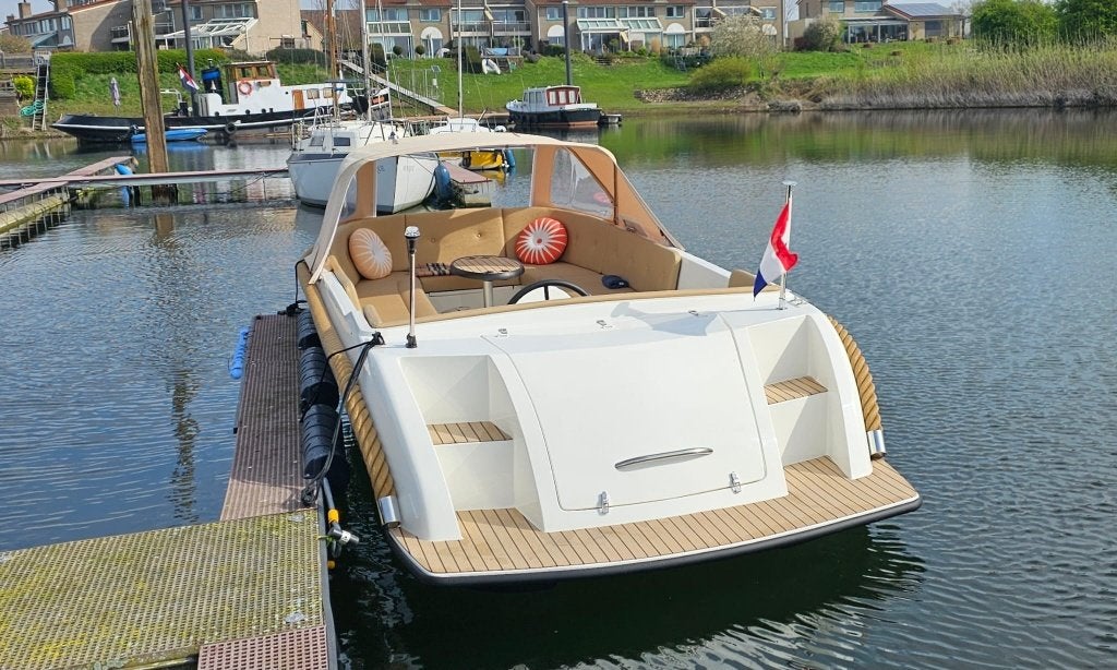 Beauty 630 tender + 30 Pk Tohatsu Zeer net en veel opties!, Watersport en Boten, Tender, Gebruikt, Ophalen of Verzenden, Anker