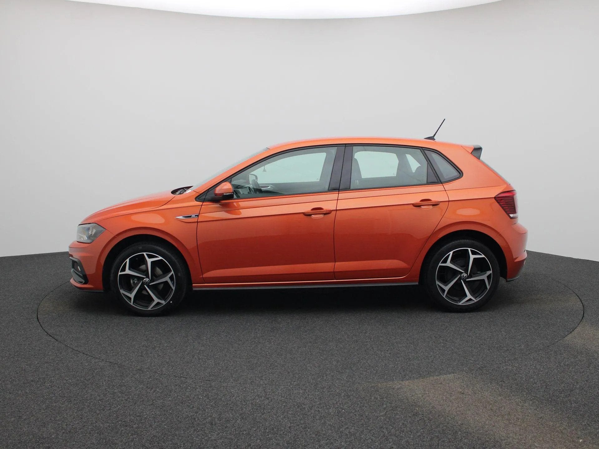 Volkswagen Polo 1.0 TSI R-Line (bj 2021), Private lease, 1063 kg, Gebruikt, 49 €/maand