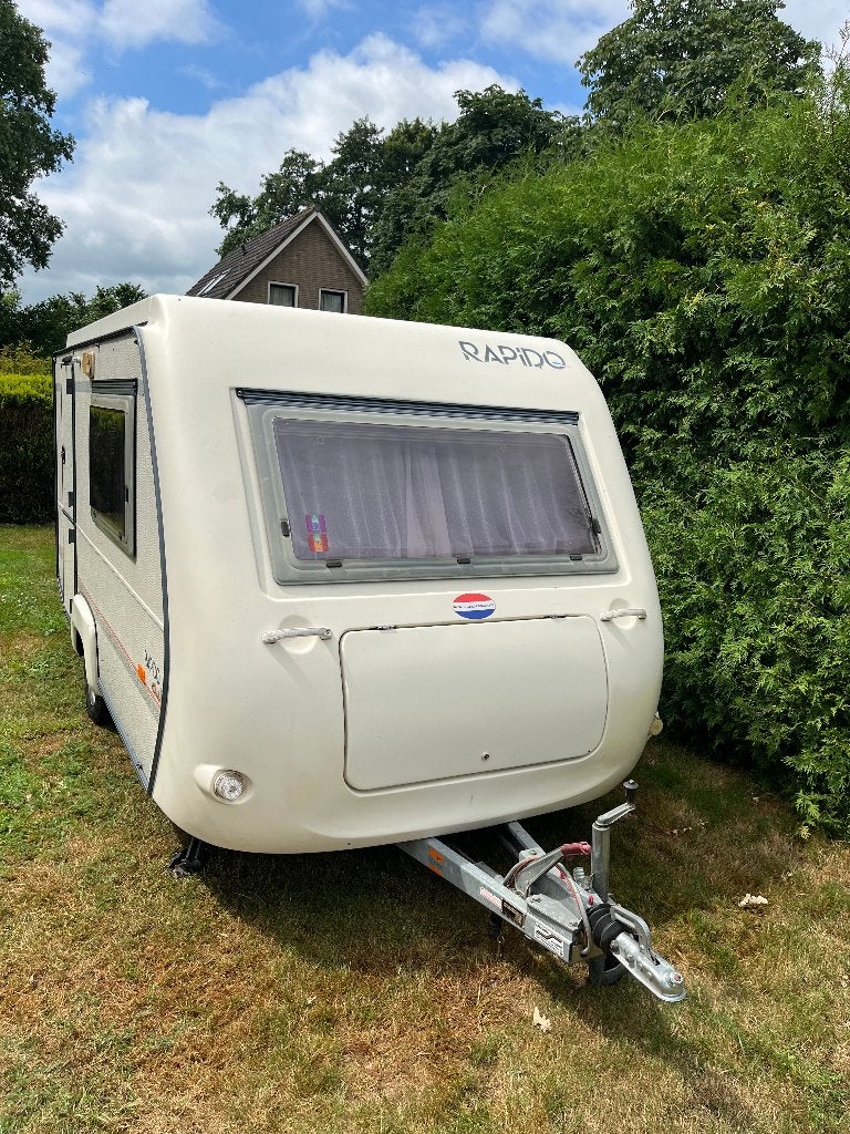 Compacte Rapido Club 31 caravan met hefdak, Caravans en Kamperen, Rondzit, Tot en met 2, Lengtebed, 4 tot 5 meter