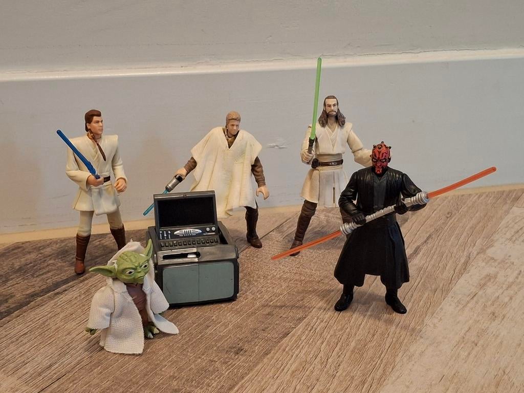 Star Wars Vintage/modern 4 Jedi figuren en 1 Sith, Verzamelen, Star Wars, Ophalen of Verzenden, Zo goed als nieuw, Actiefiguurtje