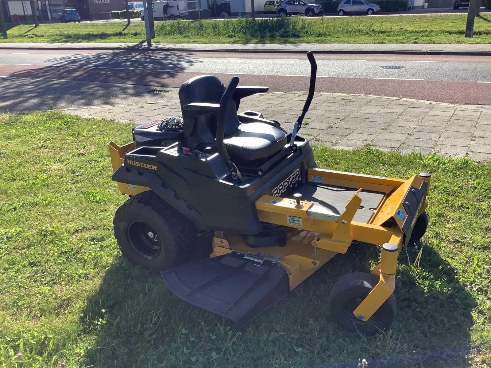 2024 Hustler raptor 42inch Zitmaaier, Maaier