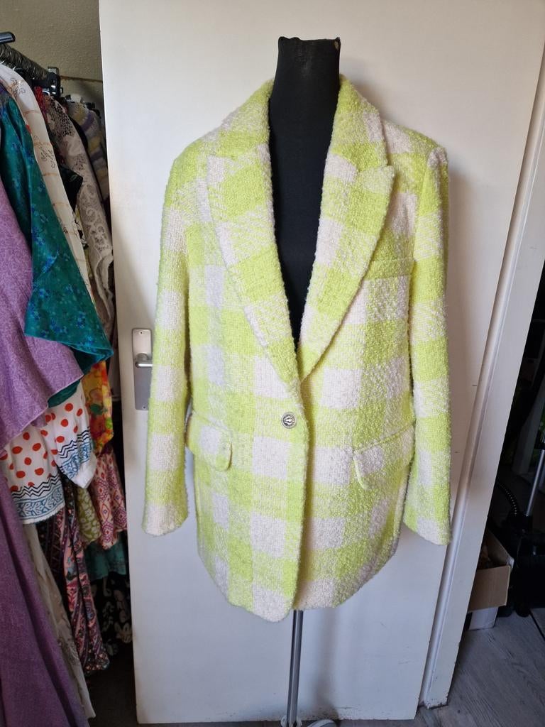 Dames jas maat l, Kleding | Dames, Ophalen of Verzenden, Zo goed als nieuw, Maat 38/40 (M), Zwart