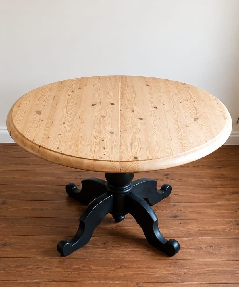 Ronde uitschuifbare eettafel met zwart onderstel, Ophalen
