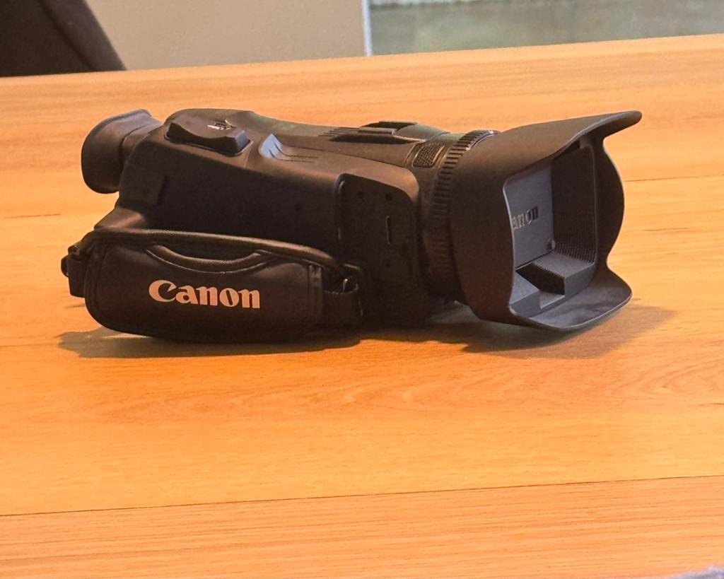 Canon Legria HF G70 4k Video Camera, Full HD, Canon, 20x of meer, Ophalen of Verzenden