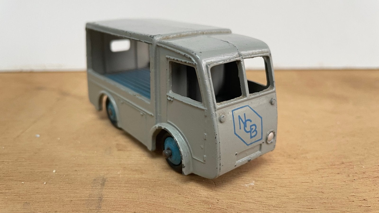 Dinky Toys 30V N.C.B. Electric Van - Vintage Speelgoed, Ophalen of Verzenden