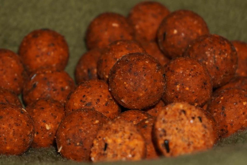Strawberry birdfood boilies 18mm, Ophalen, Nieuw, Overige typen