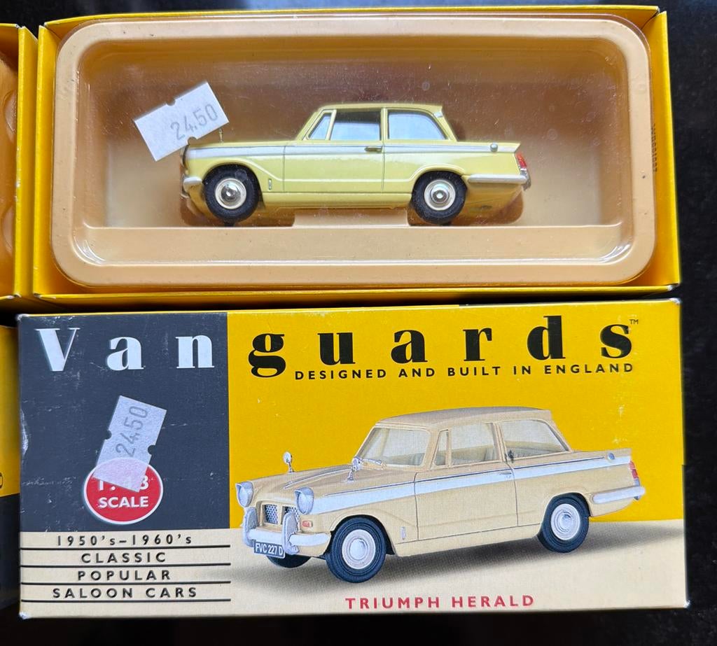 Vanguards Triumph Herald 1/43 - Nieuw in doos, Auto, Vanguards, Nieuw, Ophalen of Verzenden