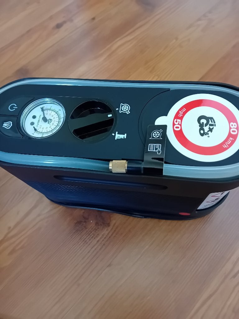 FIX & GO reparatiesysteem voor banden in koffertje., Ophalen of Verzenden, Nieuw