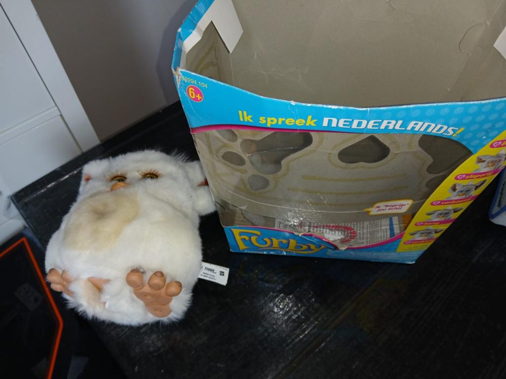 Hasbro furby 2005, Ophalen of Verzenden, Gebruikt, Jongen of Meisje