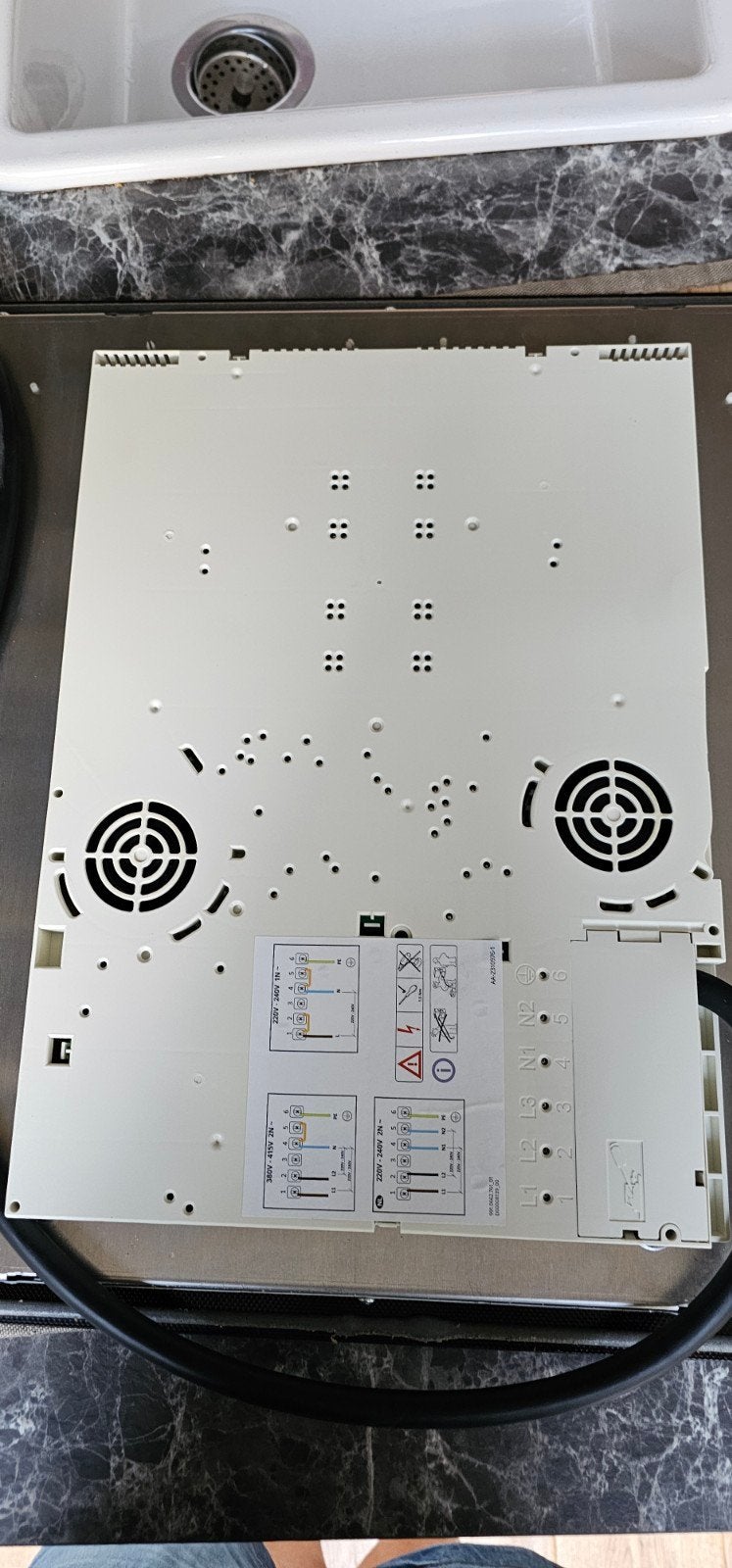 IKEA UTNÄMND Inductiekookplaat 4 zones, Witgoed en Apparatuur, Kookplaten, Ophalen, 4 kookzones, Zo goed als nieuw, Inbouw