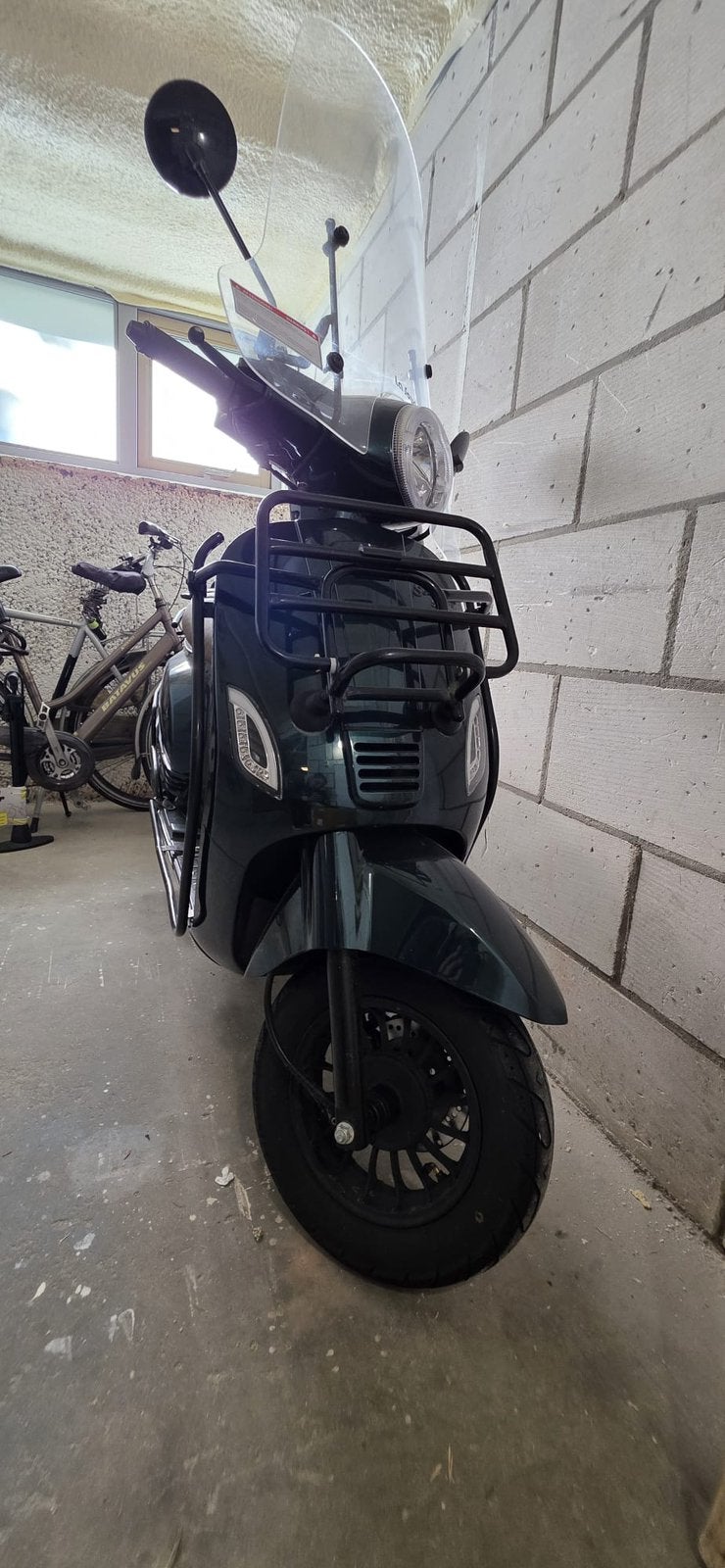 Scooter, Ophalen of Verzenden, Zo goed als nieuw, Overige typen, Overige merken