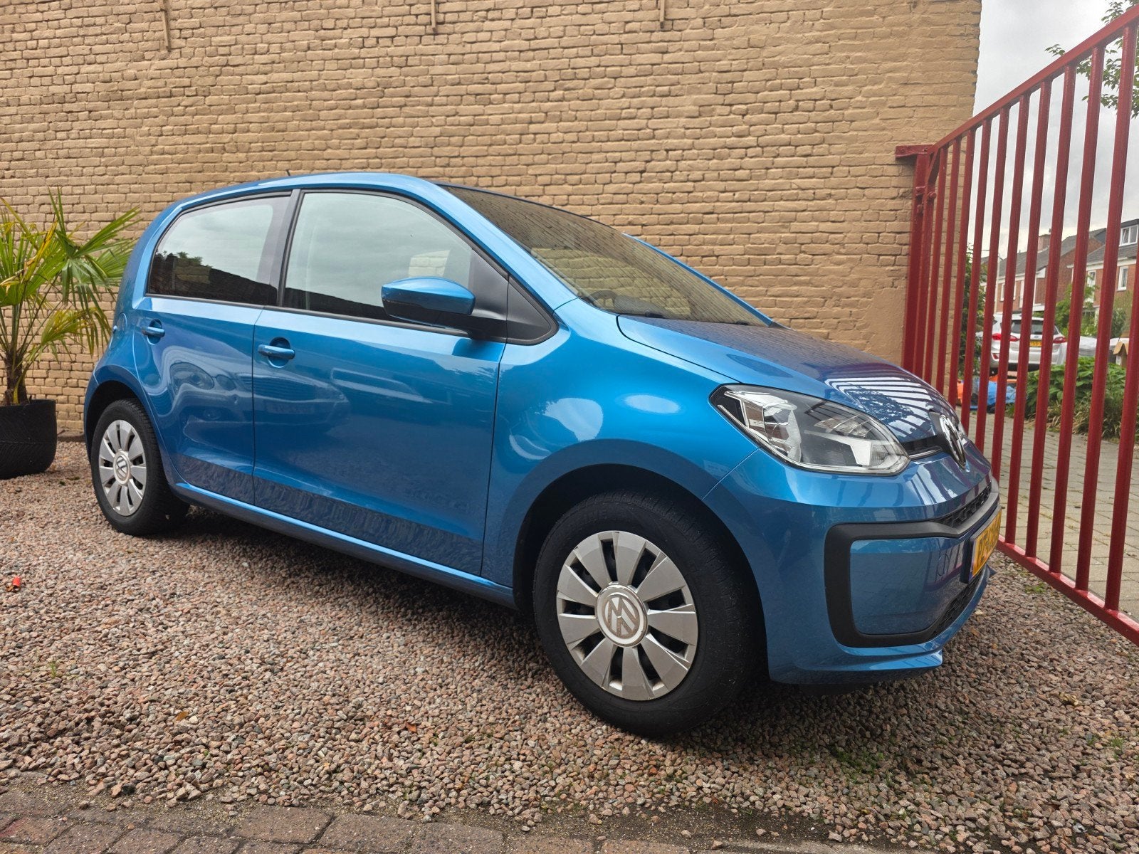 Volkswagen up facelift  1.0.  5drs 157195km 2017, Auto's, Volkswagen, Bedrijf, ABS, Airbags, Airconditioning, Bluetooth, Boordcomputer