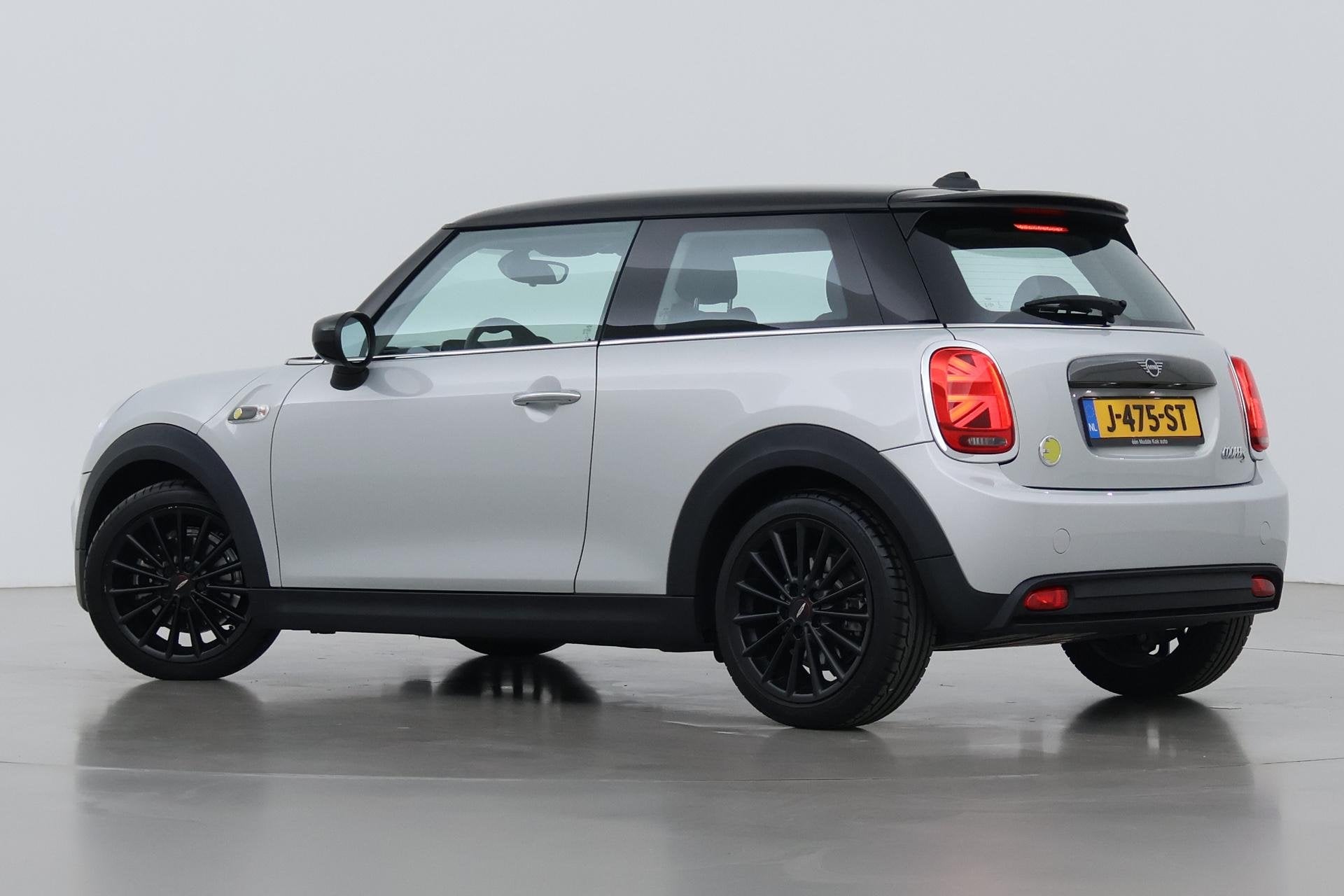 MINI Electric Basic 33 kWh | 22dkm! | SOH 97% | 17 Inch JCW, Auto's, Mini, 33 kWh, 4 stoelen, Mini Electric, 184 pk