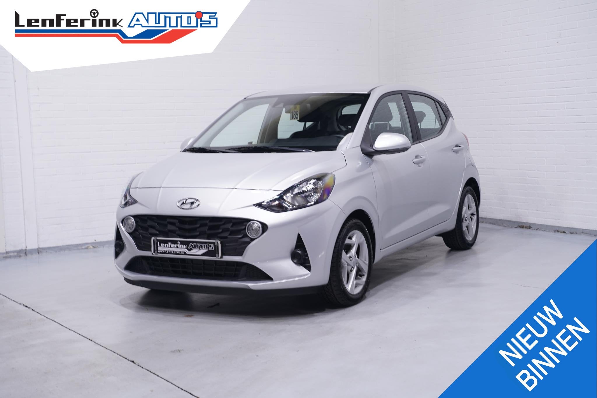 Hyundai i10 1.0 Trend Apple Carplay Navi Airco PDC Achter St, Auto's, Hyundai, Stof, Gebruikt, Euro 6, 899 kg