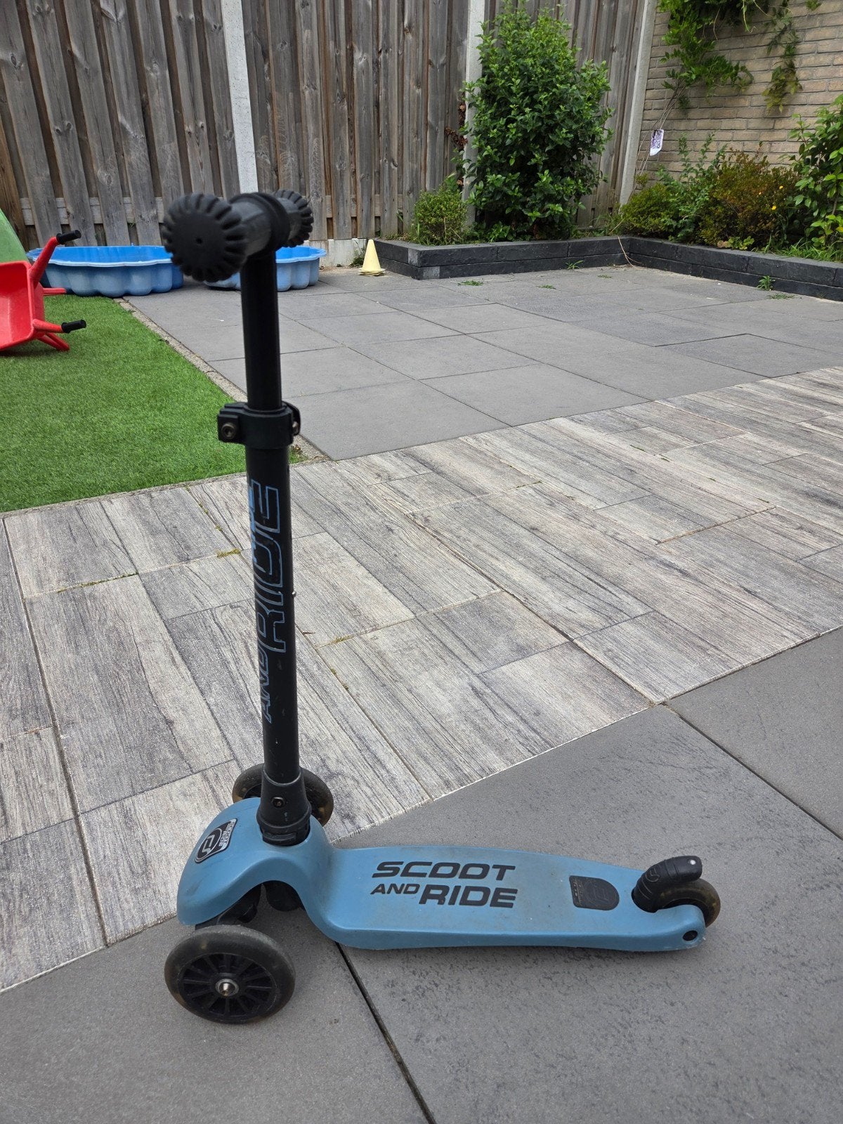 Blauwe Scoot and Ride step, Ophalen, Gebruikt, Gewone step