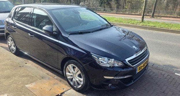 Peugeot 308 1.2-THP 81/110 5-D 2017 Blauw, Voorwielaandrijving, Stof, Zwart, 1199 cc