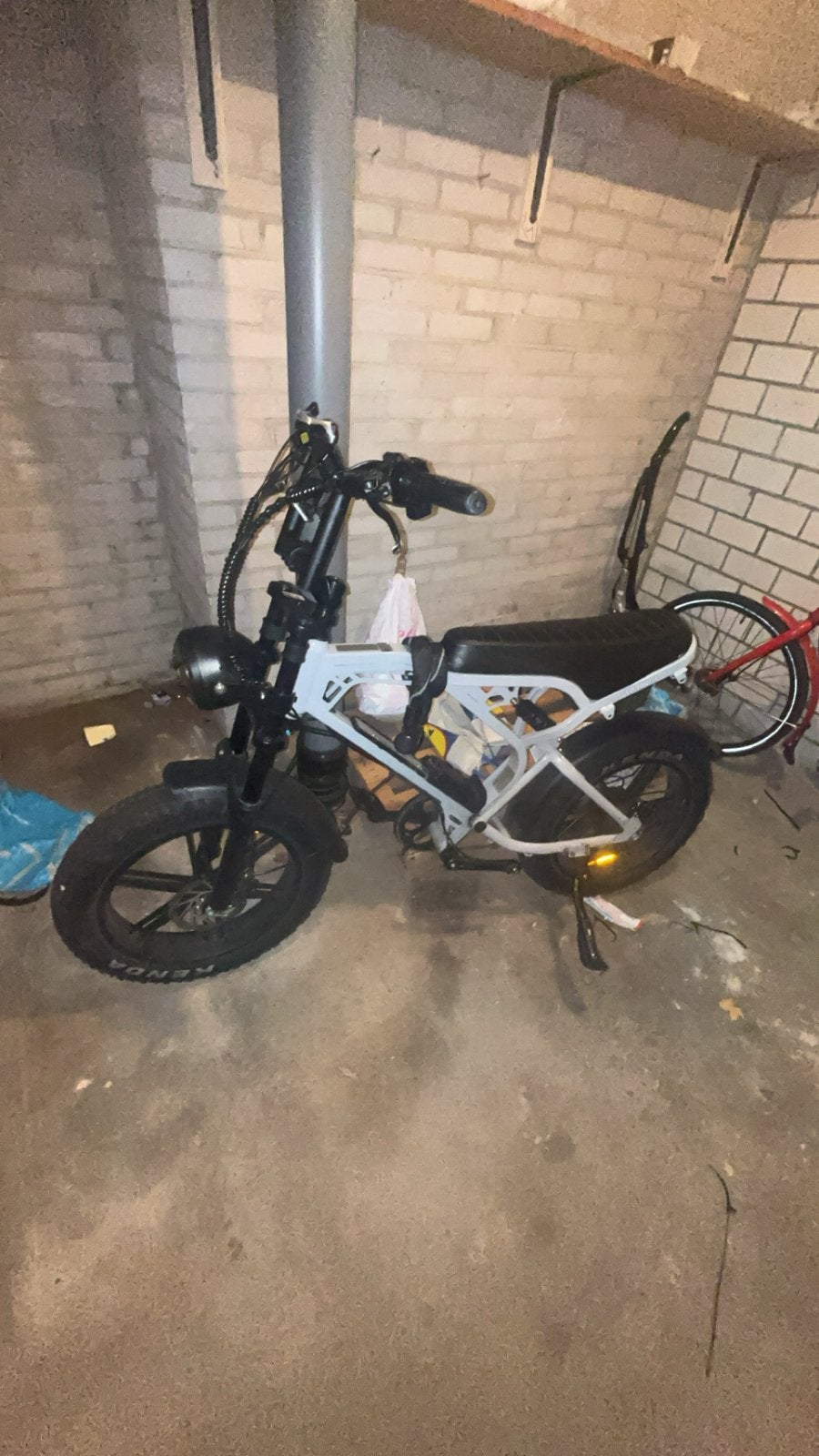 Fatbike v20 pro, Fietsen en Brommers, Ophalen of Verzenden, Zo goed als nieuw, 20 inch of meer