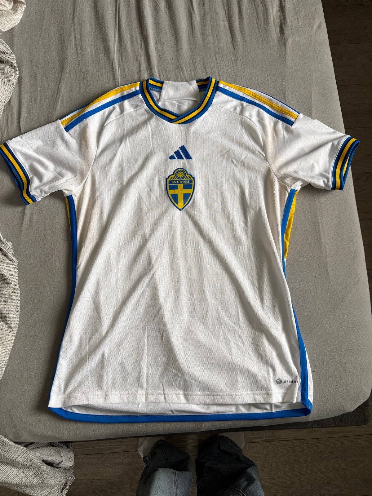 adidas Zweden Uitshirt 2022-2023, Ophalen of Verzenden, Nieuw, Shirt