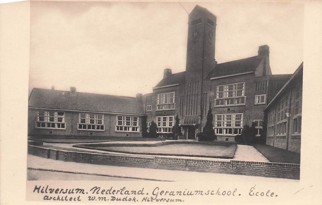 702-251-019 Hilversum Nederland Geraniumschool Dudok, Verzenden, Voor 1920, Noord-Holland