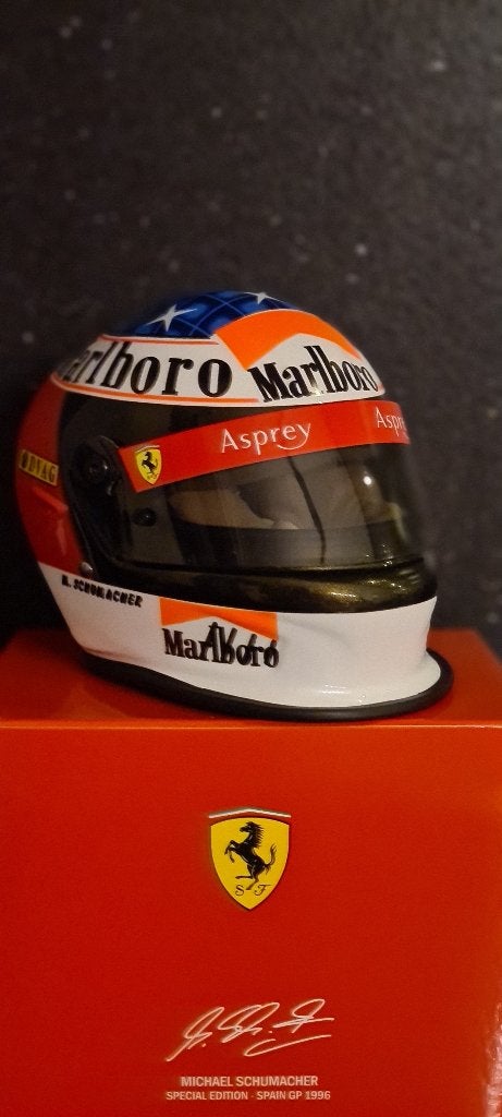 Michael Schumacher helm Spanish GP 1996 1:2, Ophalen of Verzenden, Zo goed als nieuw, Formule 1