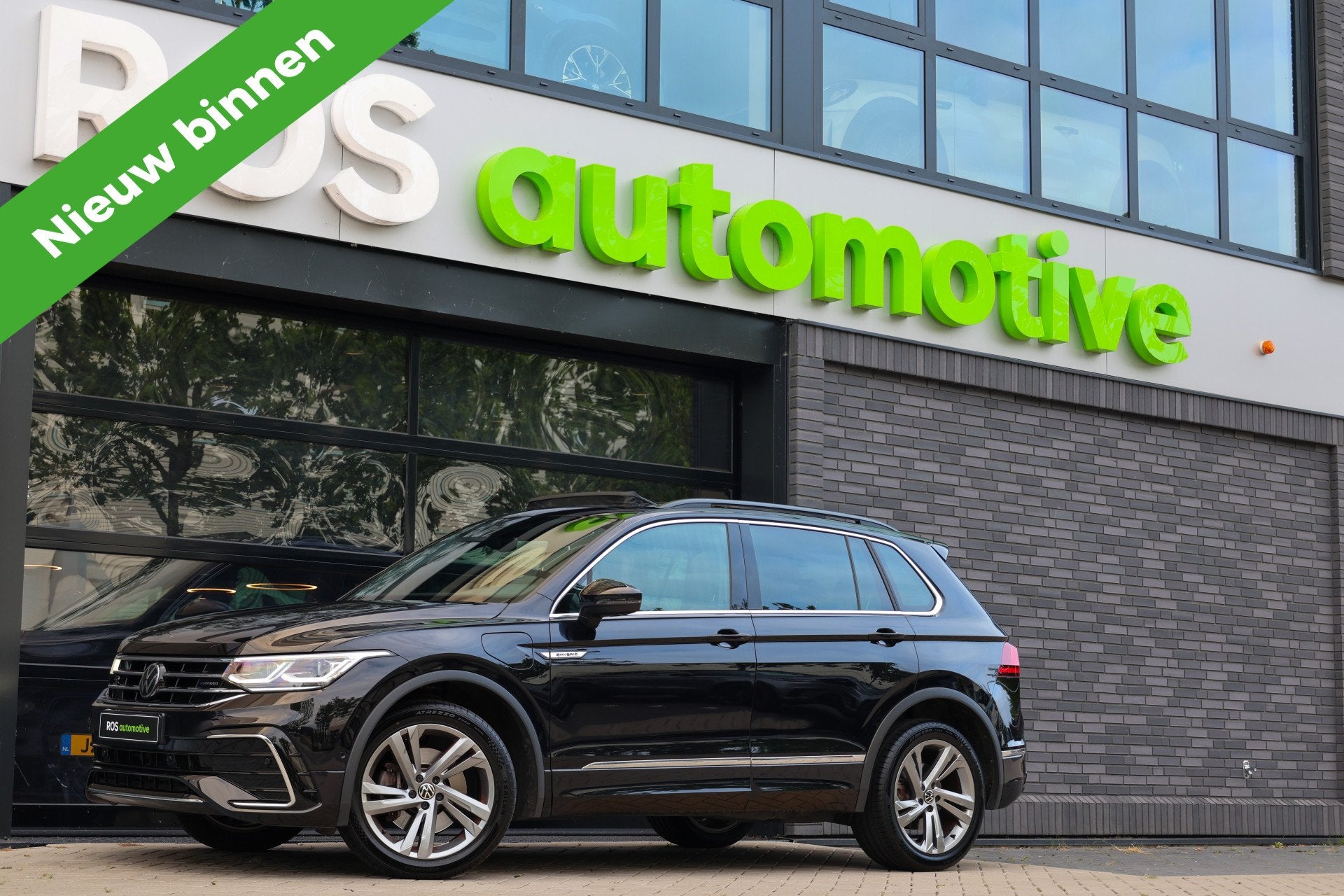 Volkswagen Tiguan 1.4 TSI eHybrid R-Line Business | BTW | PA, 1716 kg, 4 cilinders, Zwart, Hybride Elektrisch/Benzine
