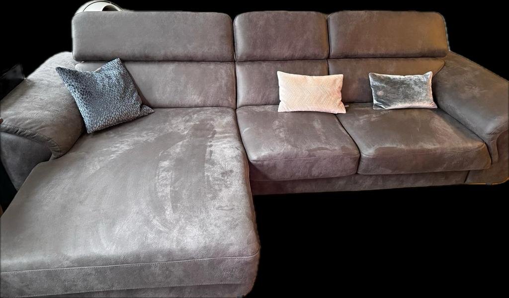 Comfortabele hoekbank met verstelbare hoofdsteunen, Ophalen, 250 tot 300 cm, Hoekbank, Zo goed als nieuw