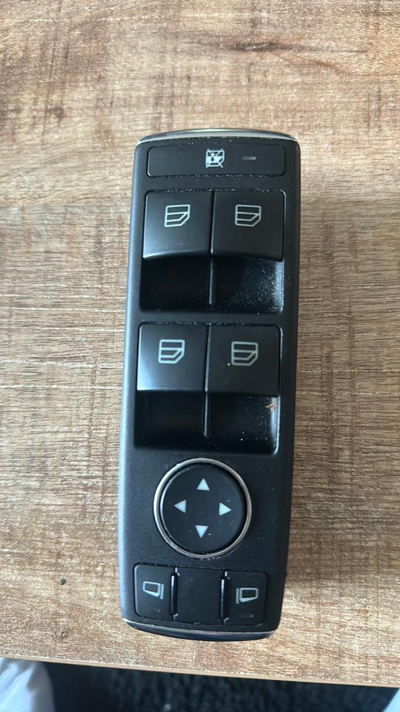 Electrische raamschakelaar mercedes a 180 2014, Auto-onderdelen, Ophalen of Verzenden