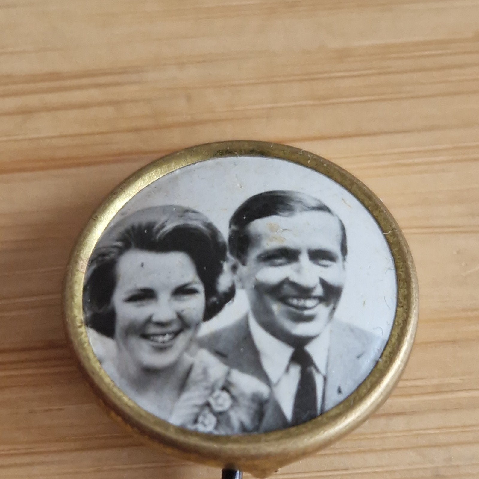 SPELDJE Beatrix en Claus, Ophalen of Verzenden, Zo goed als nieuw