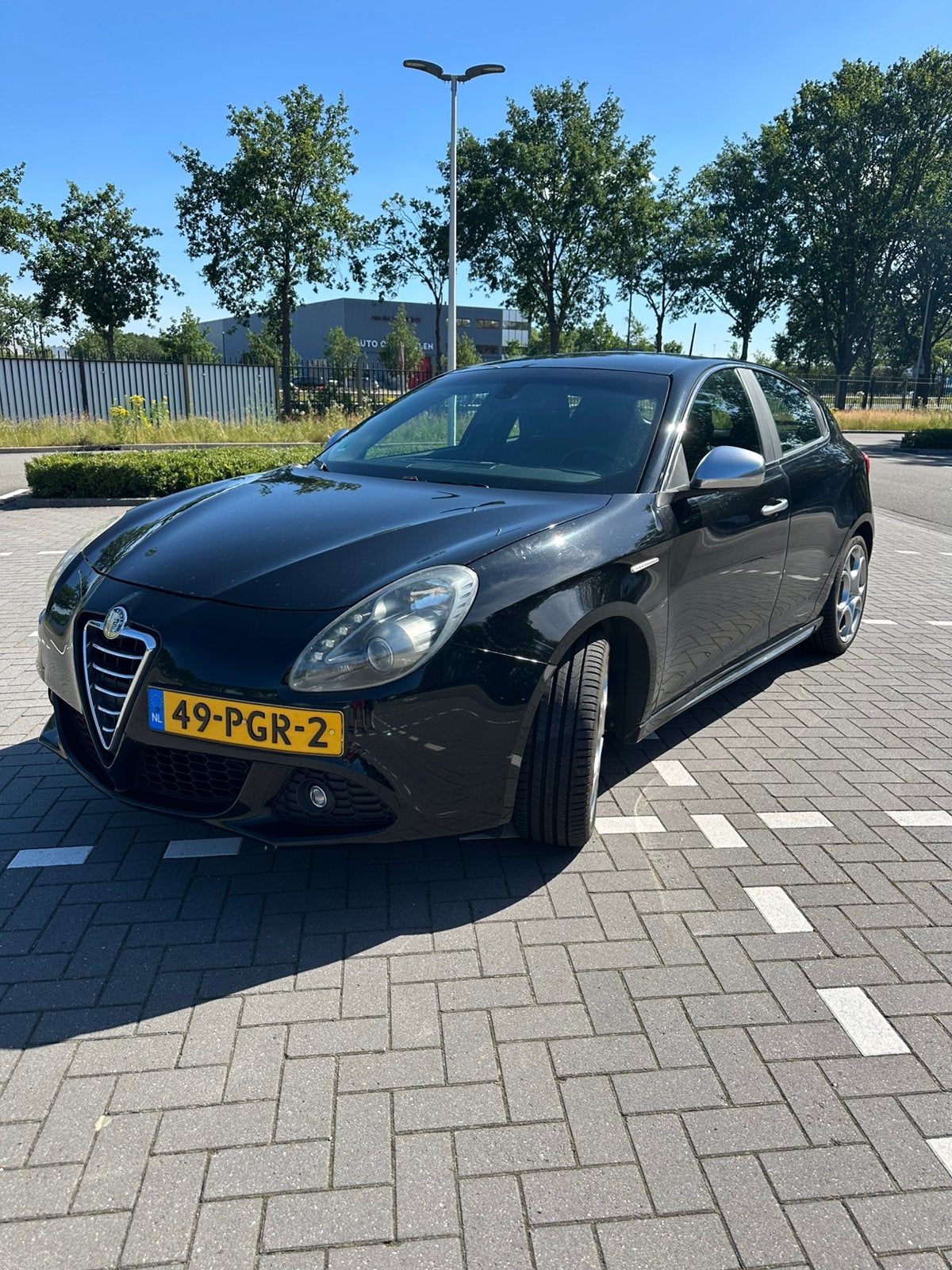 Alfa Romeo Giulietta 1.4 Turbo Multi AIR 2011 Zwart, Voorwielaandrijving, Zwart, 4 cilinders, Multifunctioneel stuurwiel