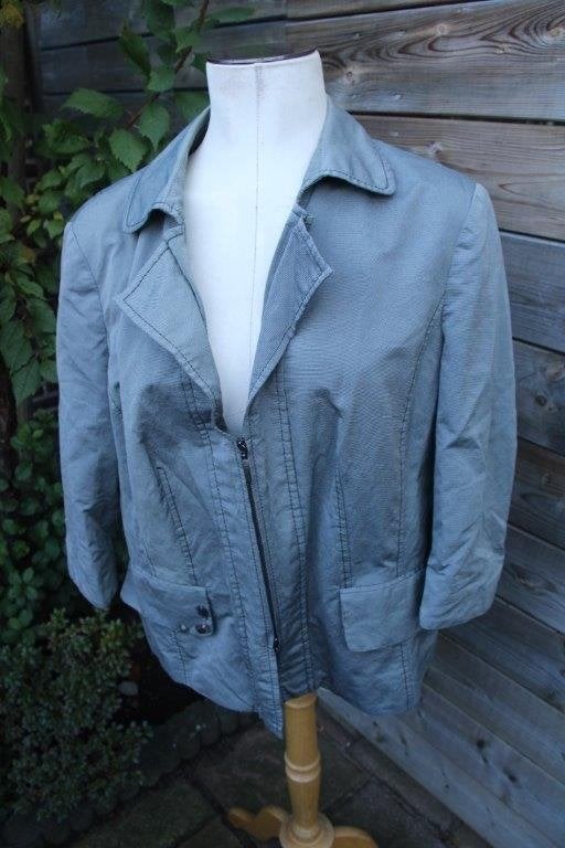 Jasje grijs Apriori mt 46 Vaste prijs AANBIEDING, Kleding | Dames, Maat 46/48 (XL) of groter, Ophalen of Verzenden, Zo goed als nieuw