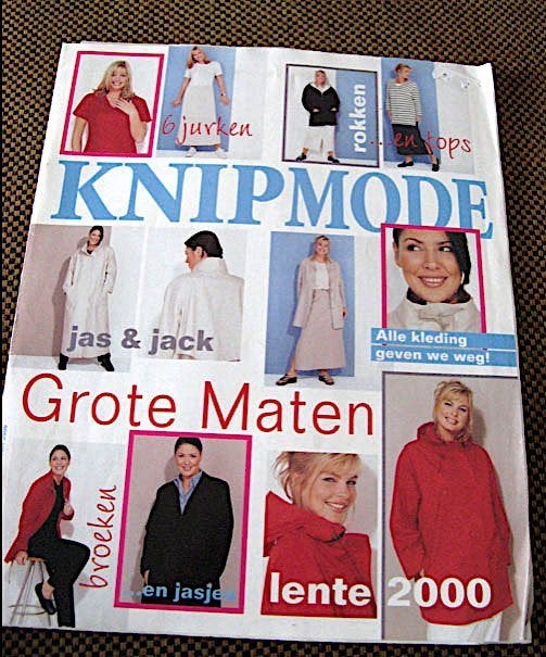 5 XL bijlagen KNIPMODE - uit 2000 / 2001 en 2002 grote maten, Overige typen, Verzenden, Vrouw, Zo goed als nieuw