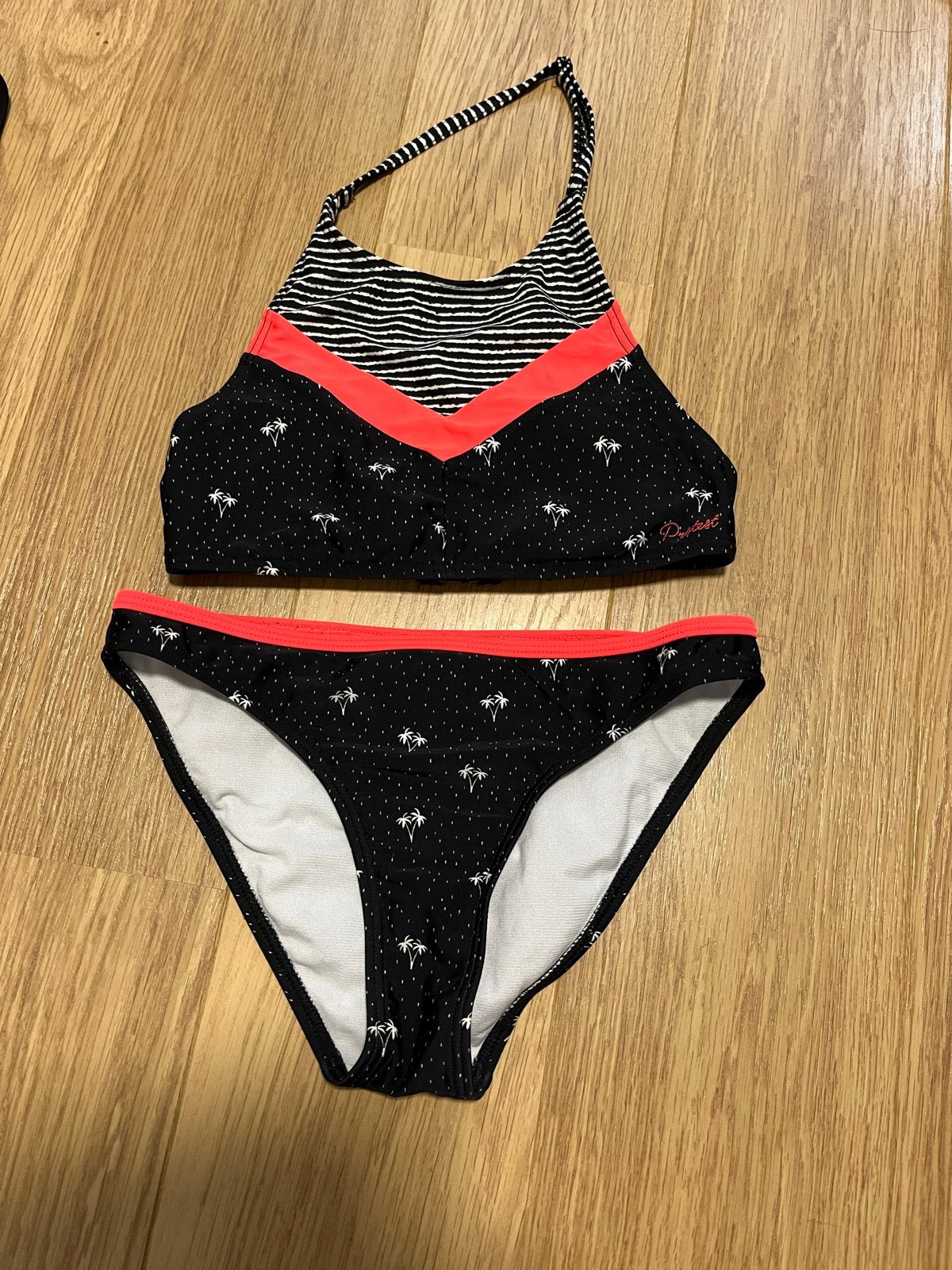 Protest bikini maat 164 - Zwart met palmbomen en strepen, Ophalen of Verzenden, Zo goed als nieuw, Meisje, Sport- of Zwemkleding