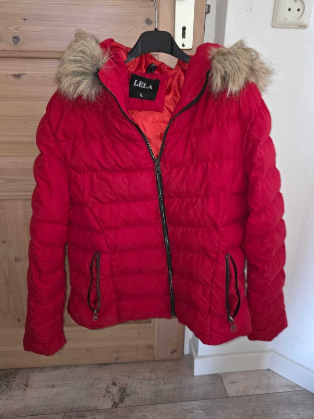 winterjas, Lela, Zwart, Maat 46/48 (XL) of groter, Ophalen of Verzenden