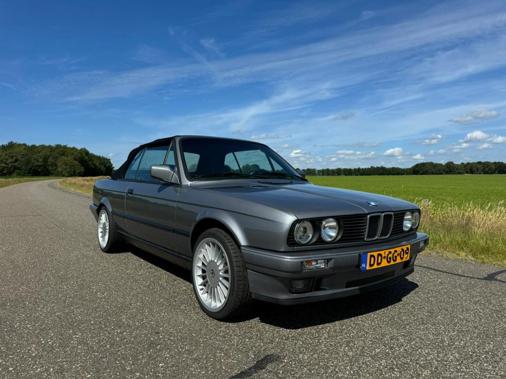BMW E30 318 Cabriolet 3 serie, Auto's, Achterwielaandrijving, 4 cilinders, Cabriolet, 1796 cc