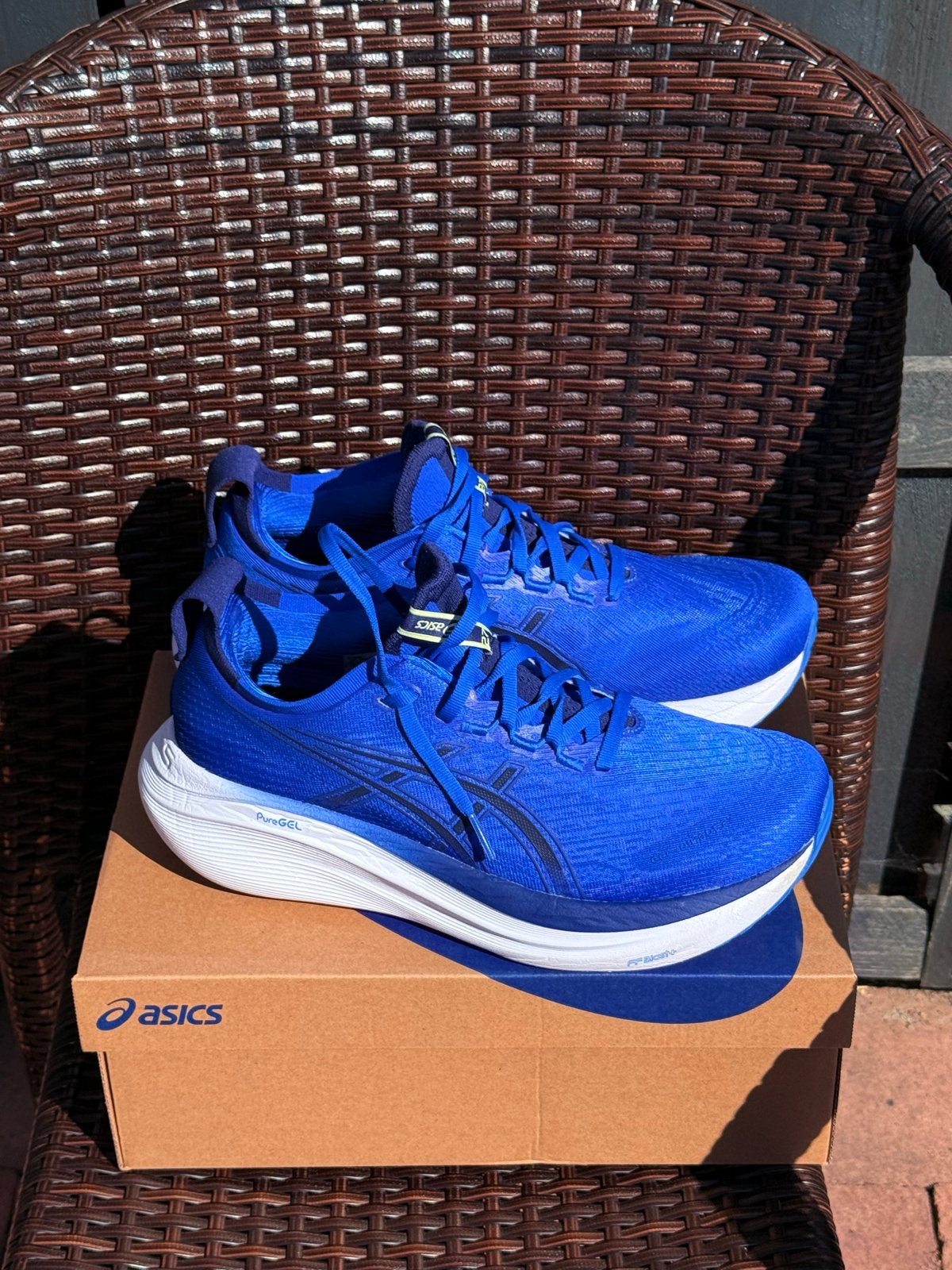 Als nieuw ASICS nimbus 27 hardloopschoenen, Blauw, Sportschoenen, Ophalen of Verzenden, Zo goed als nieuw