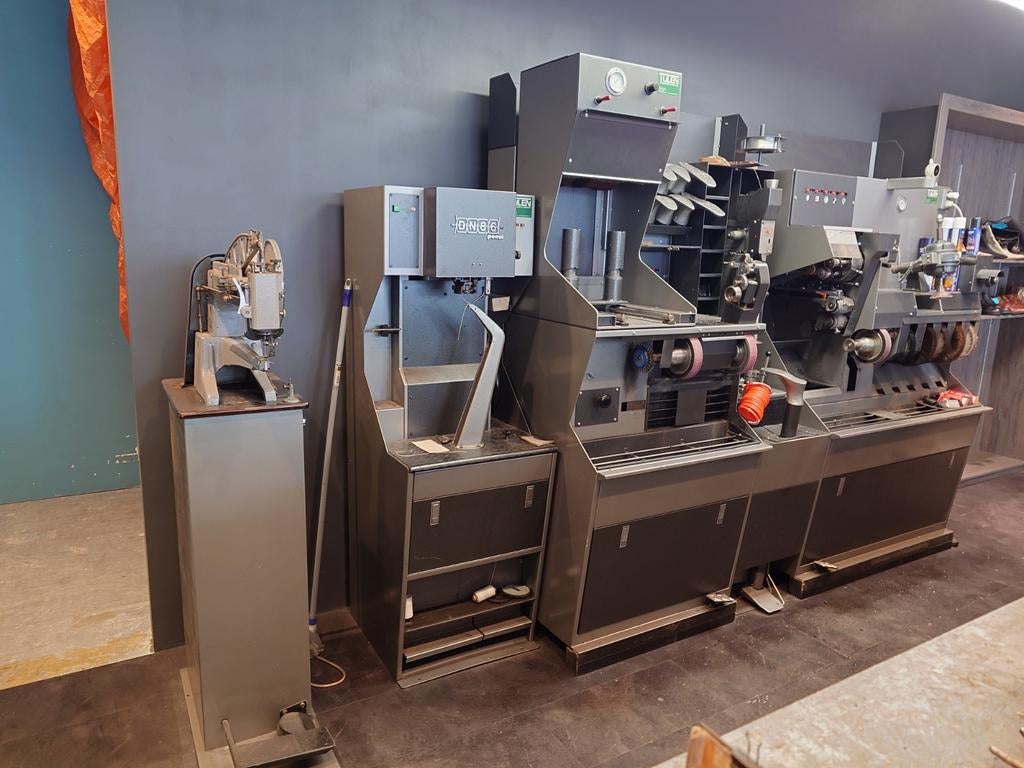 Power schoenmakers machine, Ophalen
