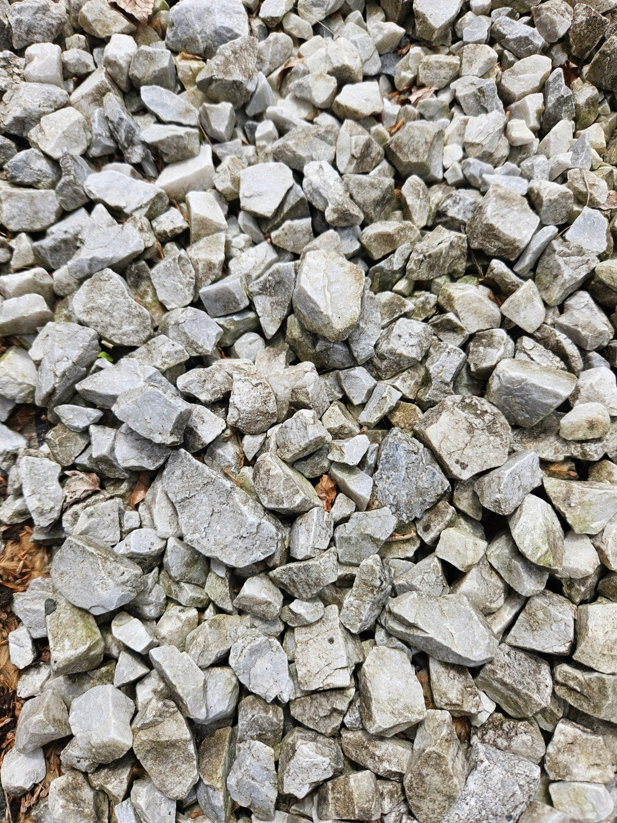 GRATIS Wit / lichtgrijs split voor tuin of oprit, Tuin en Terras, Grind, Keien en Split, Ophalen, Overige materialen, Gebruikt