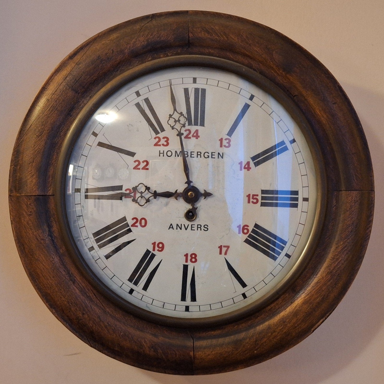 Schoolklok of pubklok 46 cm diameter., Ophalen, Zo goed als nieuw, Wandklok