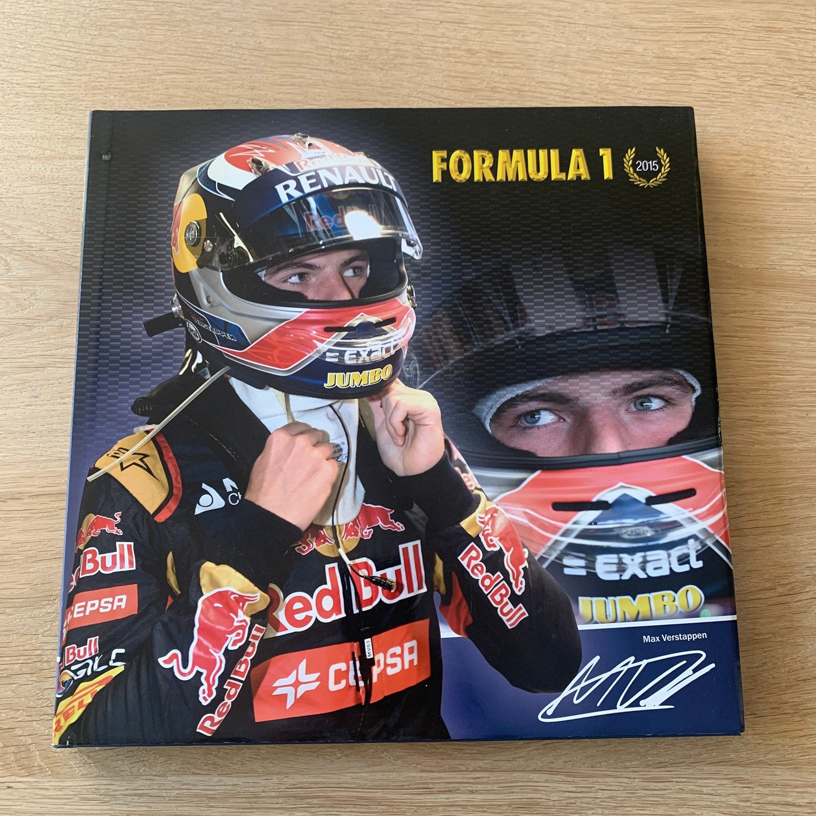 Max Verstappen jaarboek 2015 - Yearbook Formula 1, Ophalen, Zo goed als nieuw, Overige sporten