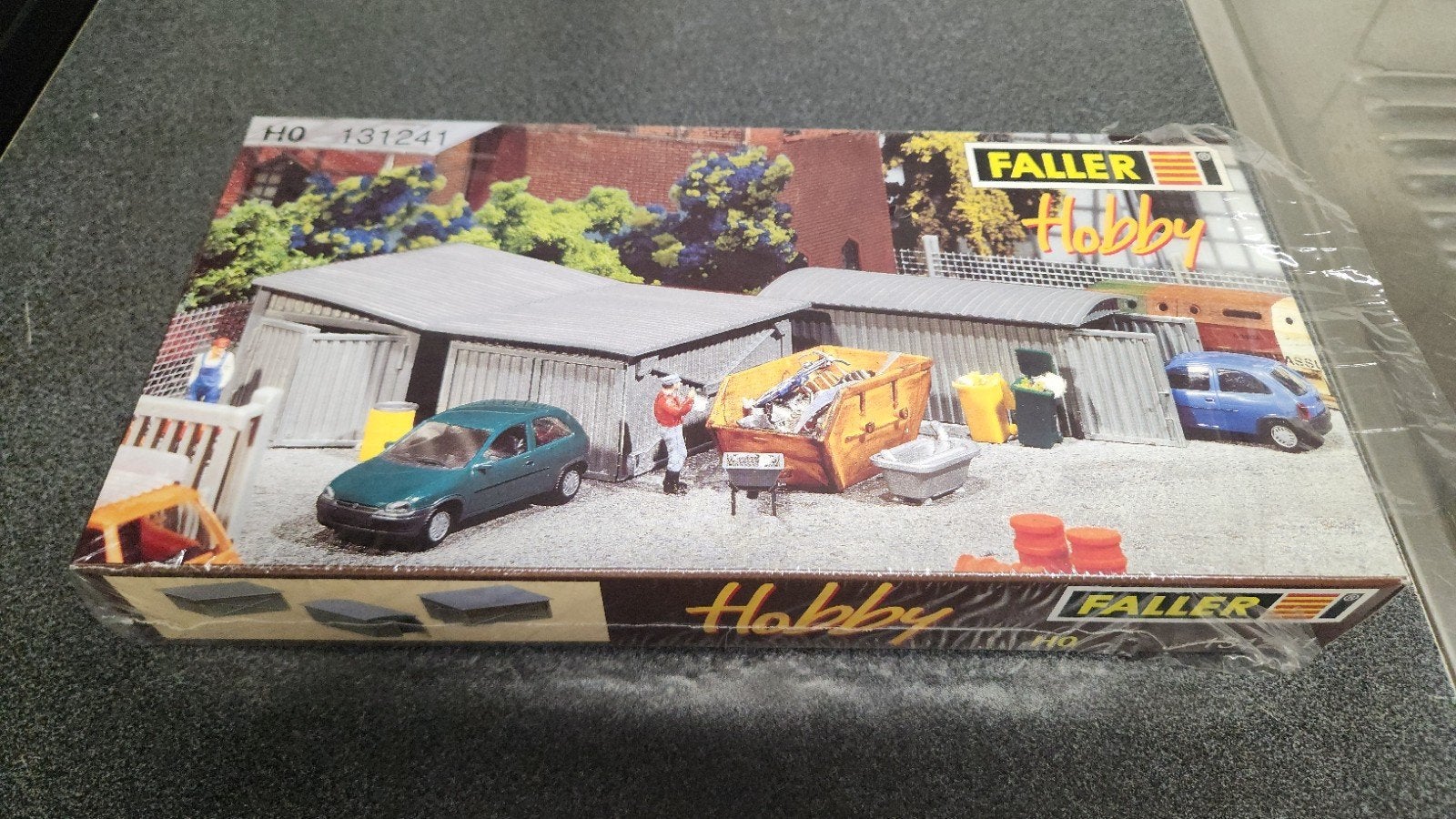 Faller Hobby HO 131241 - Werkplaats met opslagruimtes, Hobby en Vrije tijd, Modelbouw | Auto's en Voertuigen, Overige merken, 1:32 tot 1:50