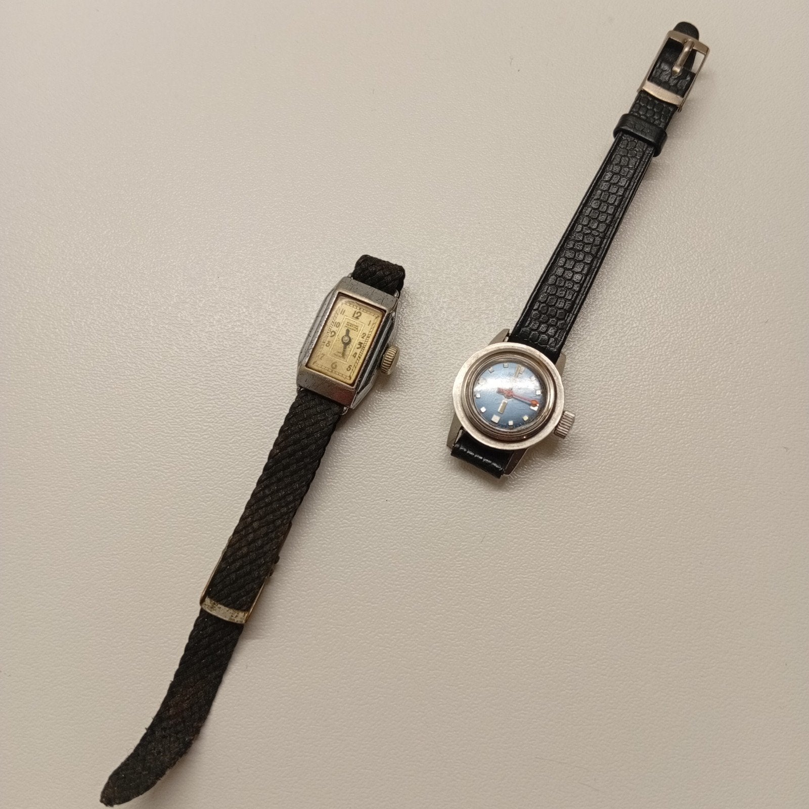 Twee dames horloges Pontiac, Overige merken, Staal, Met bandje, Polshorloge