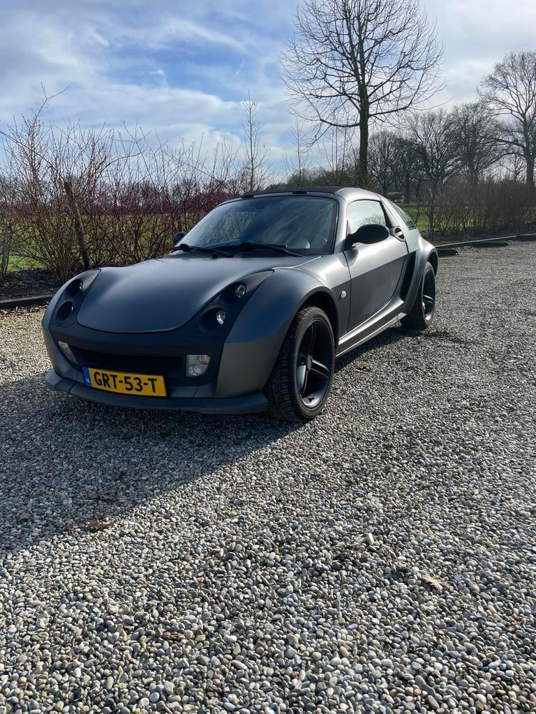 Smart roadster 2005 zwart, Auto's, 785 kg, Cabriolet, 81 pk, 698 cc