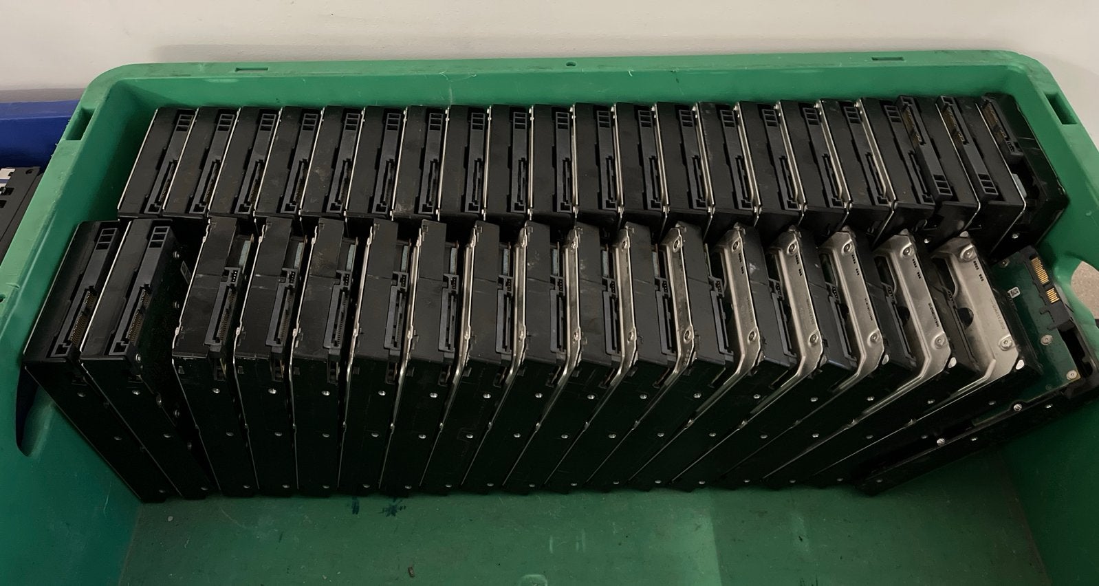83x SAS 3.5" HDD's - 100% Health 1TB 2TB 3TB 4TB, Computers en Software, Intern, Gebruikt, SAS, Mix