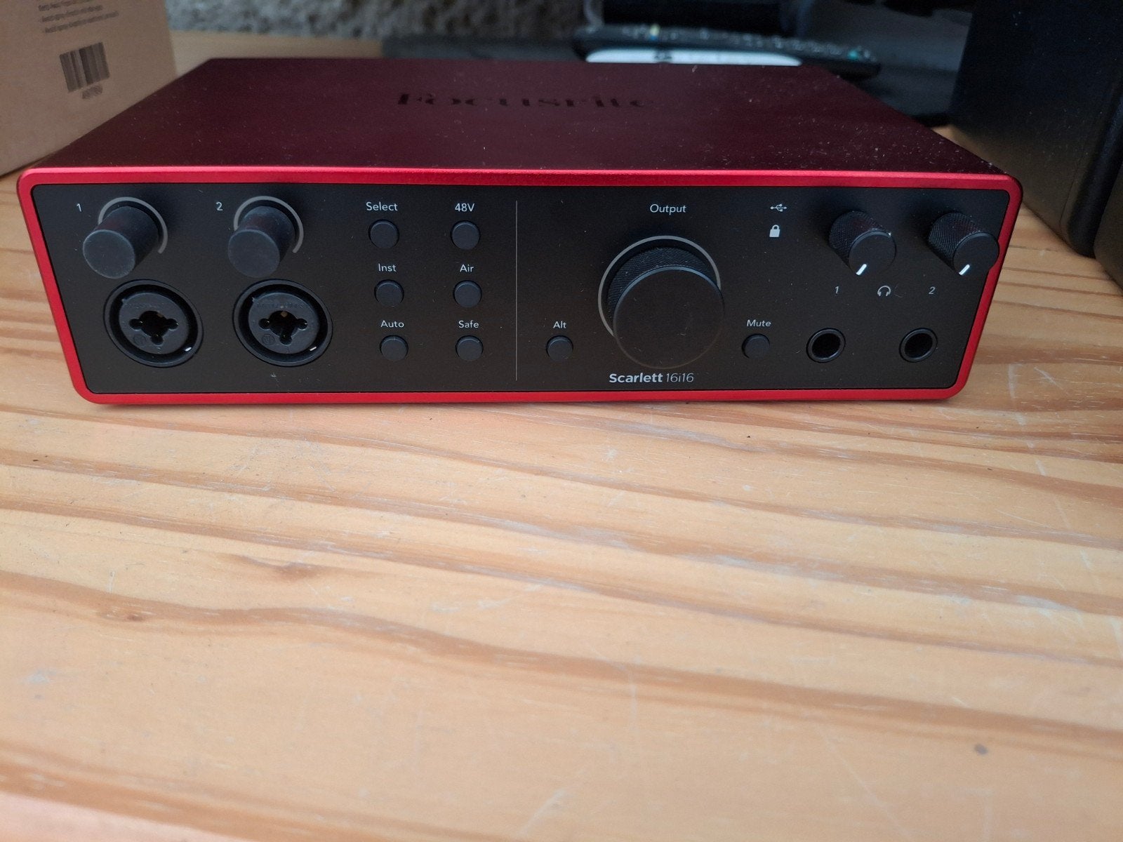Focusrite Scarlett 16i16 Audio Interface, Ophalen of Verzenden, Zo goed als nieuw
