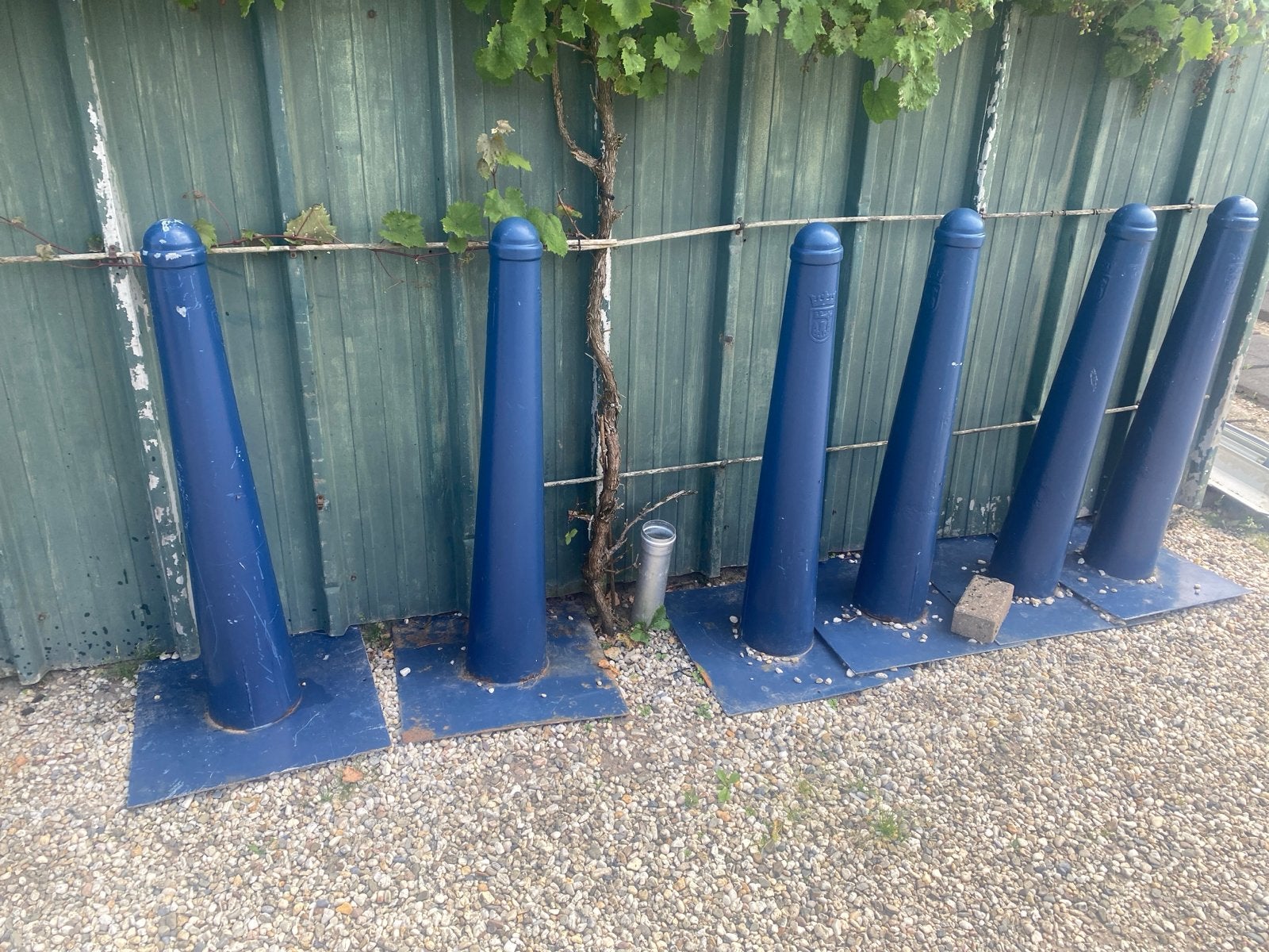 Set van 2 blauwe(amsterdamse) paaltjes met wapen, Ophalen of Verzenden, Gebruikt, Minder dan 3 meter