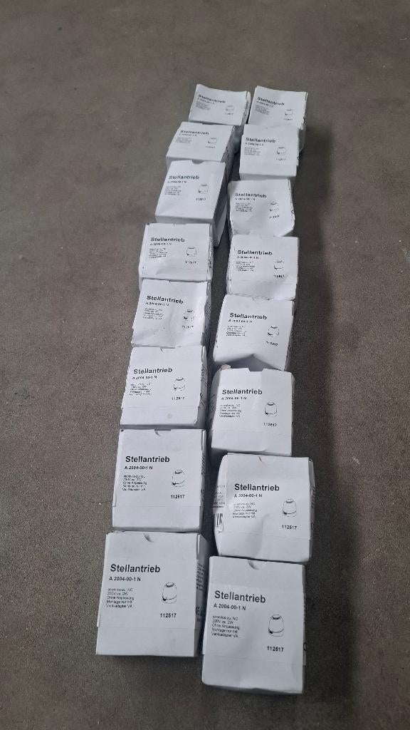 Stellantrieb A 2004-00-1 N naregeling motor 230V 16 stuks, Ophalen of Verzenden, Nieuw