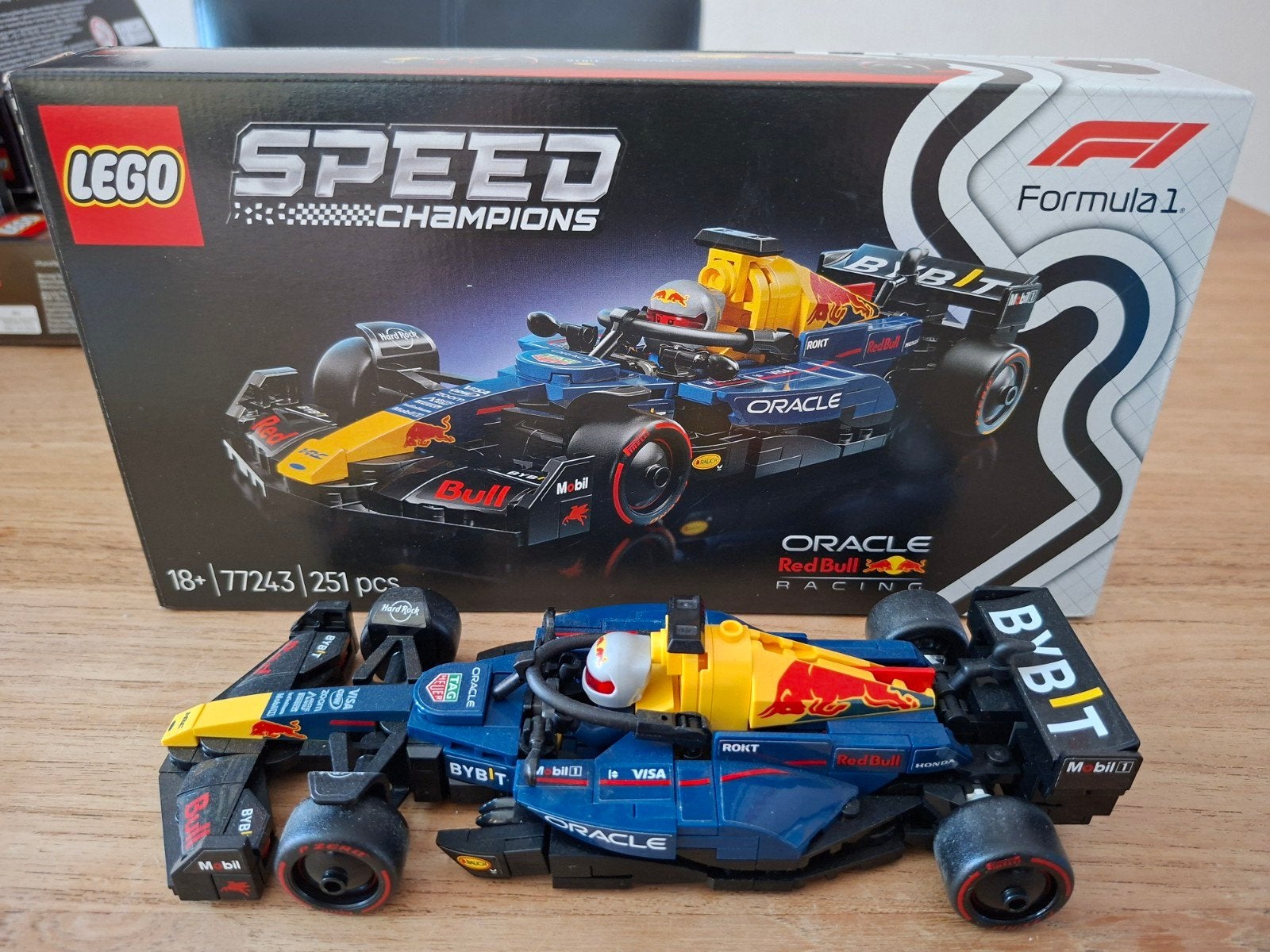 LEGO Speed Champions Red Bull Racing Formule 1 (77243) zgan, Lego, Zo goed als nieuw, Compleet, Complete set
