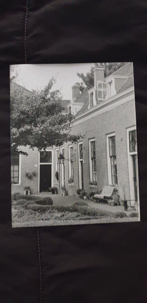 0656 foto 24x30.5 Hofje in haarlem, Verzenden