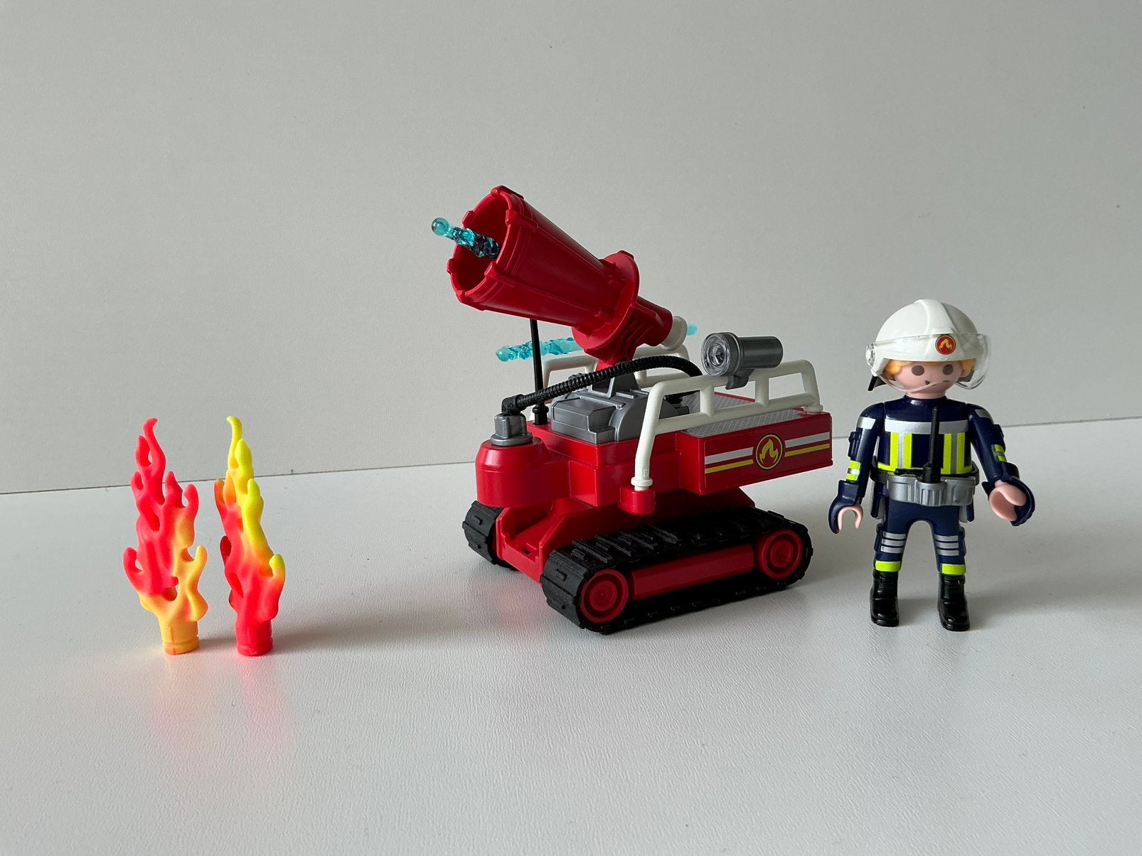 Playmobil 9467 blusrobot brandweer, Gebruikt, Complete set, Voertuig, Ophalen of Verzenden