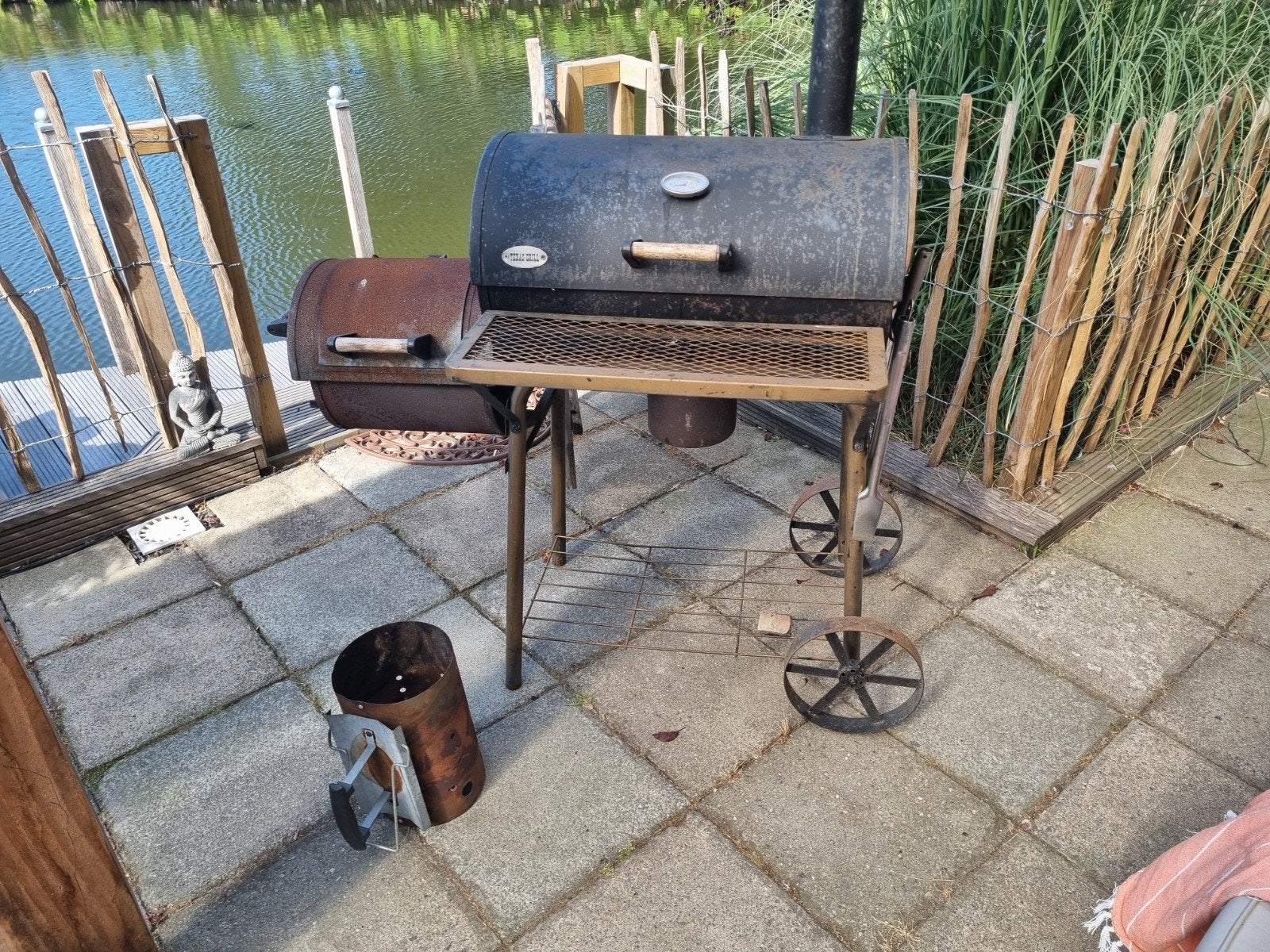 Barbecue smoker, Ophalen
